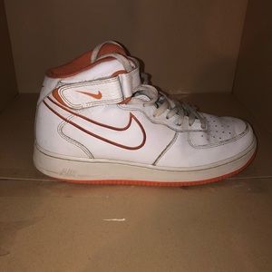 air force 1 mids